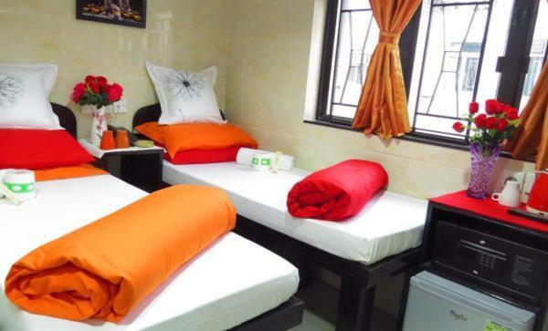 New Day Night Hostel Гонконг Экстерьер фото